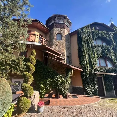 Polyanskiy Zamok Country house