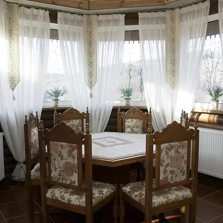 Polyanskiy Zamok Εξοχικό σπίτι *