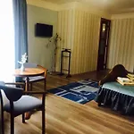 Polyanskiy Zamok *