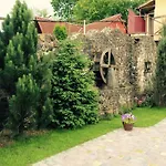 Country house Polyanskiy Zamok *